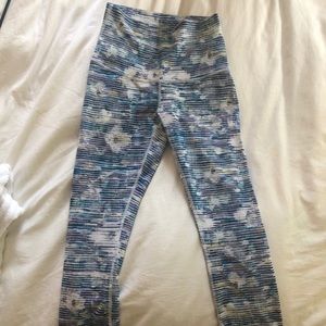 Lulu Wunder Under Cropped Leggings (High Waisted)